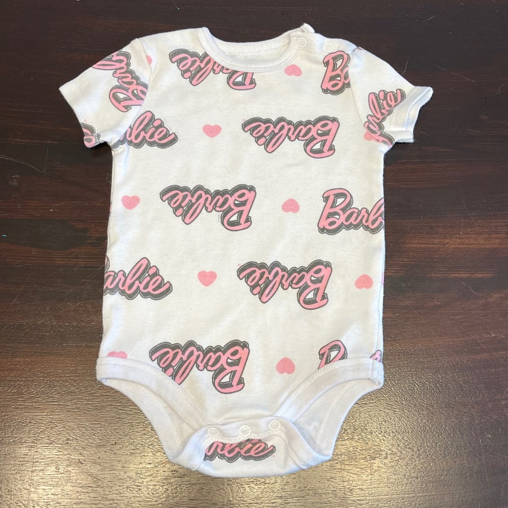 Baby Girls Barbie Logo Heart Print‎ White Short Sleeve Bodysuit 12M